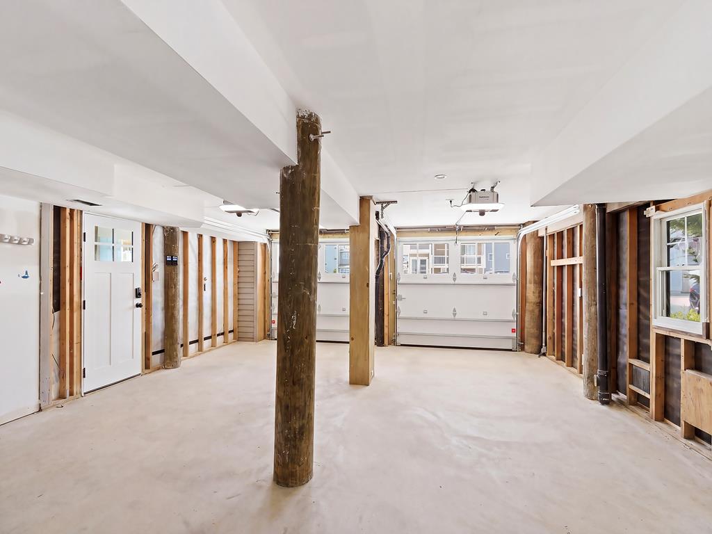 #32 Image of Rental