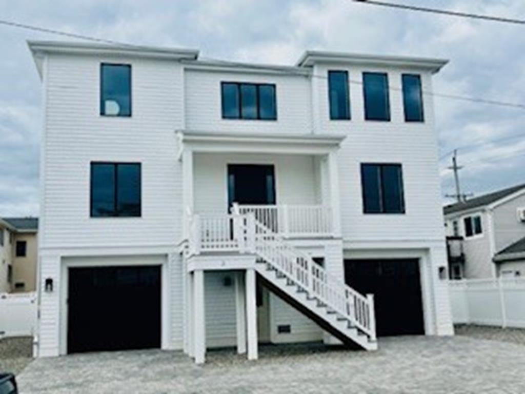 First Image of Rental