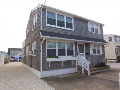 Photo of 118 E. 14th Street