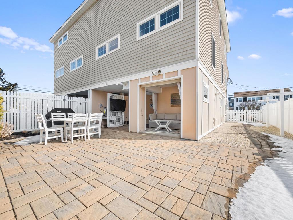 #27 Image of Rental