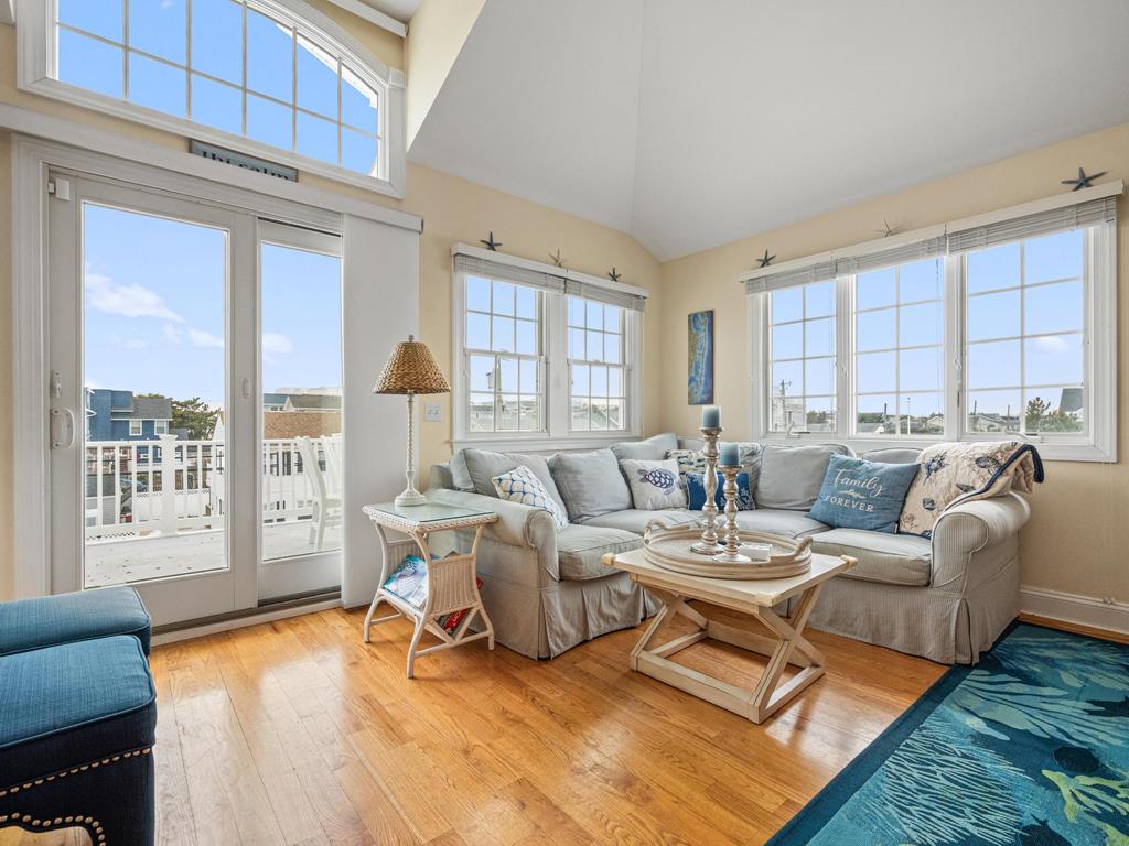 #4 Image of Rental