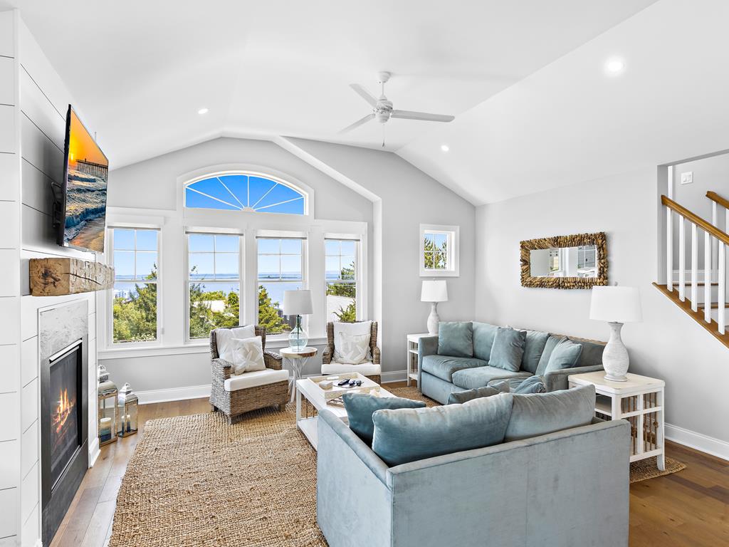 #2 Image of Rental