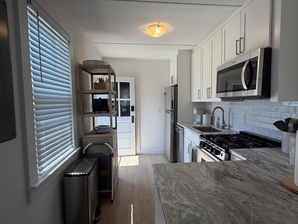 #9 Image of Rental