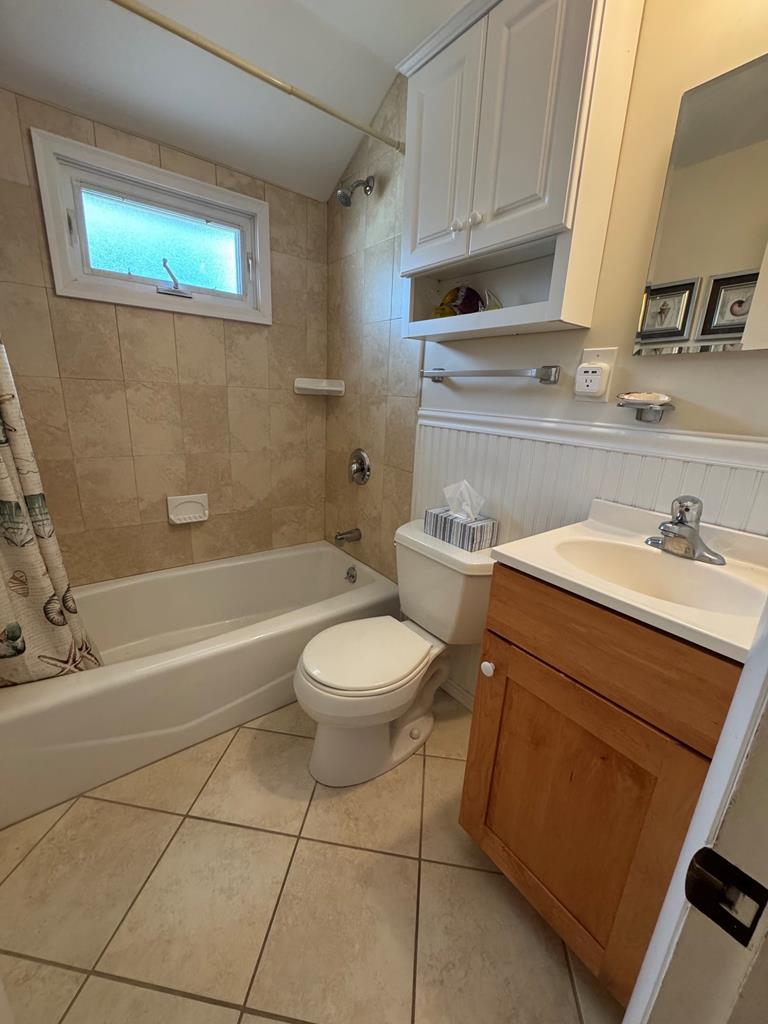 #2 Image of Rental
