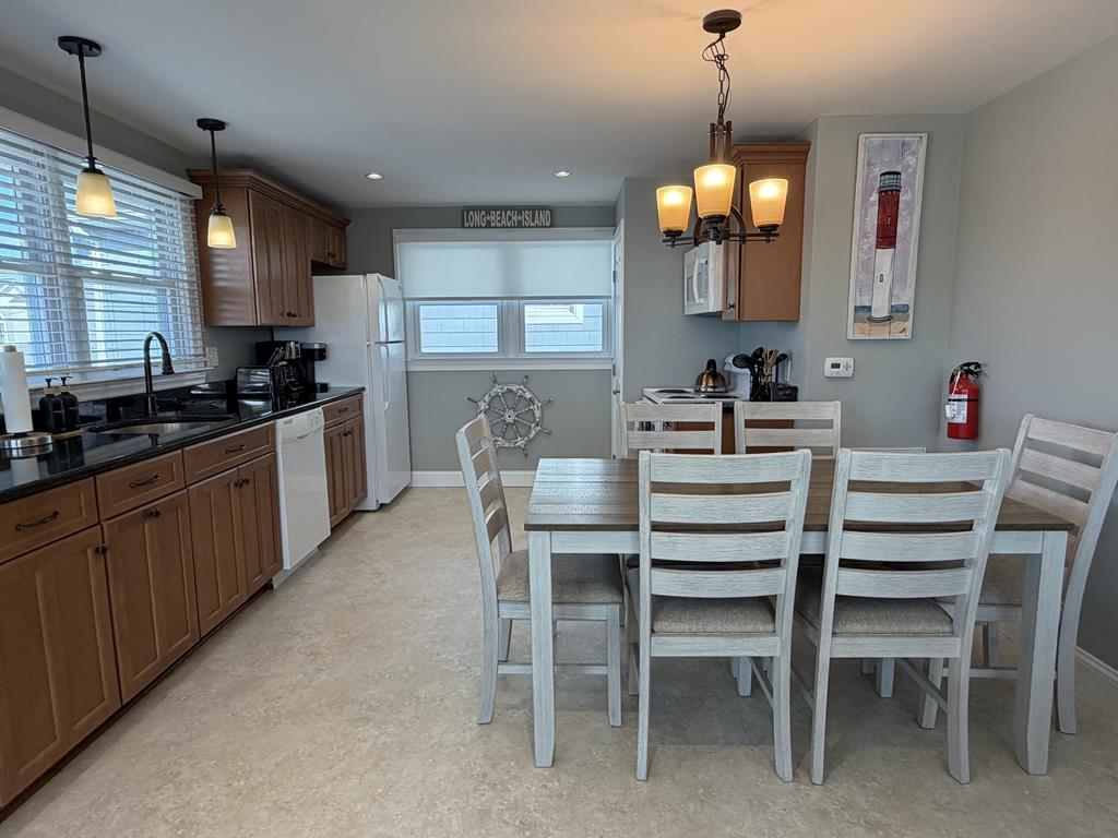 #7 Image of Rental