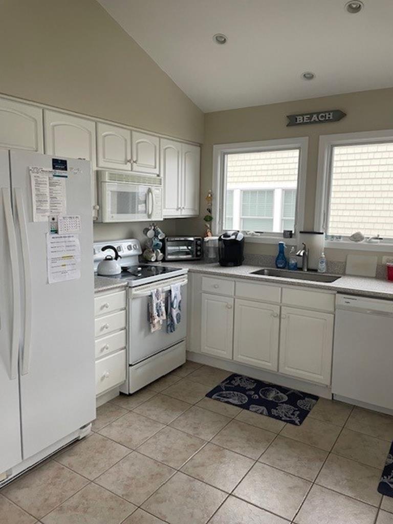 #2 Image of Rental