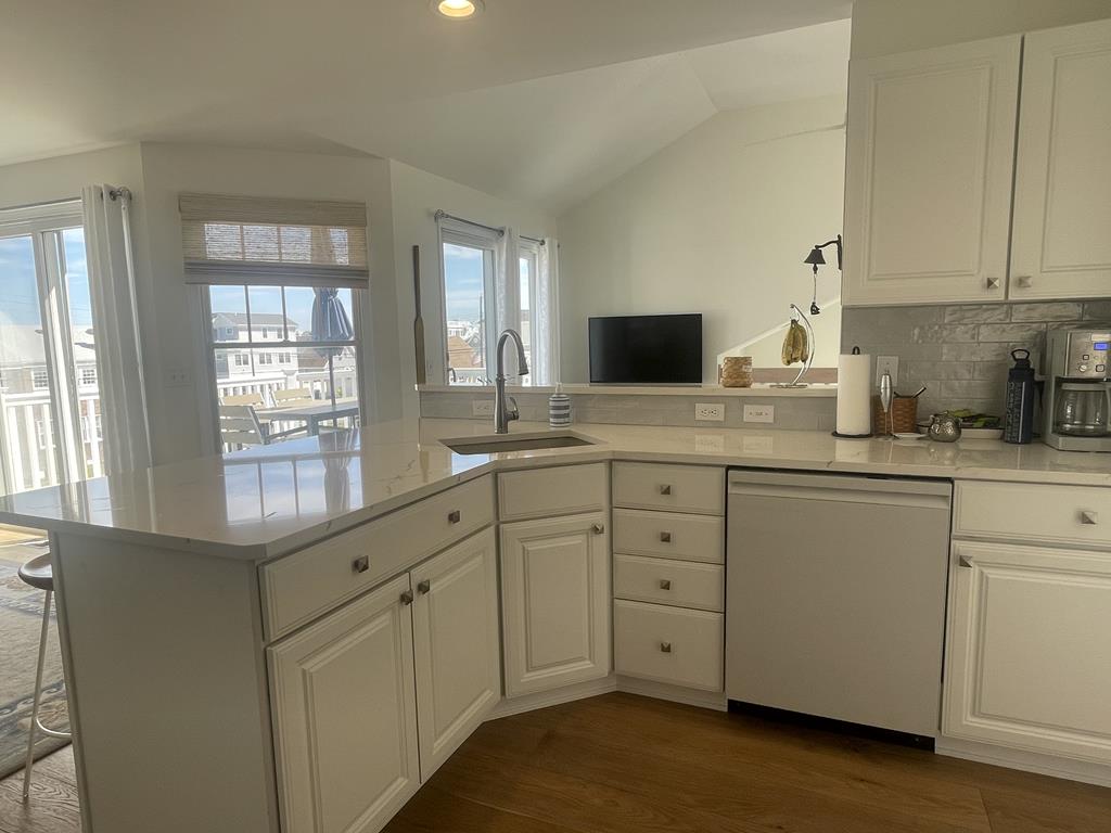 #7 Image of Rental