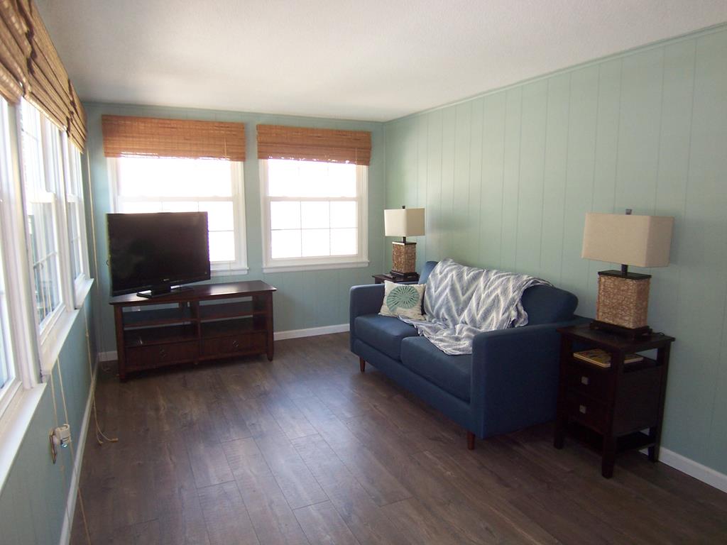 #7 Image of Rental